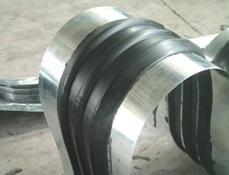 鋼邊橡膠止水帶設鋼邊有哪些重要意義呢？